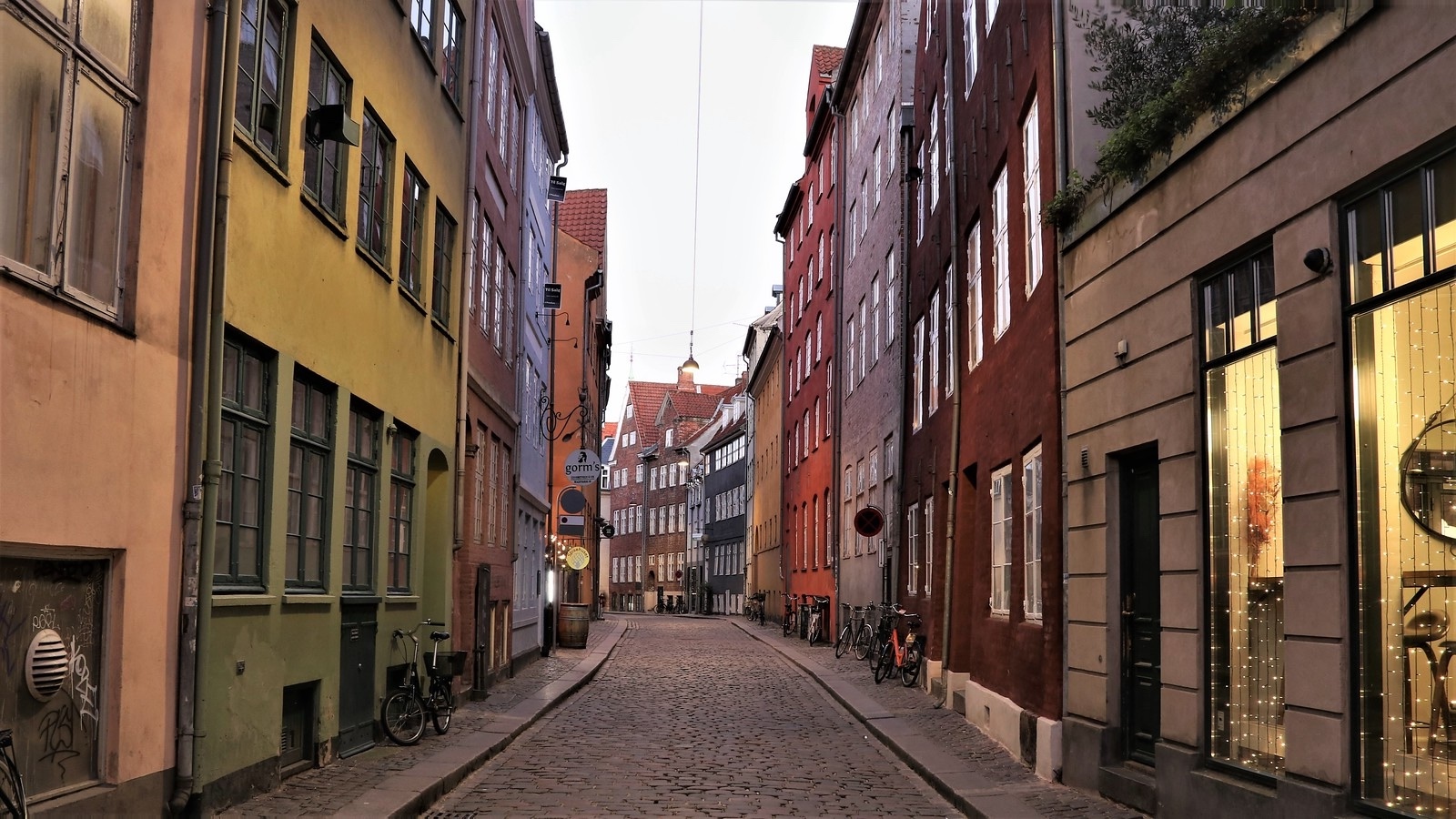 Cobble stone street Copenhagen